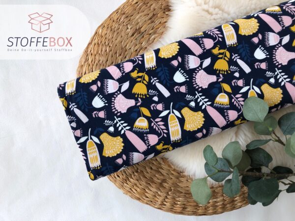 Reststück 35cm Jersey Öko-Tex-100 - Abstrakte-Blumen (dunkelblau/rosa/senf/weiß)