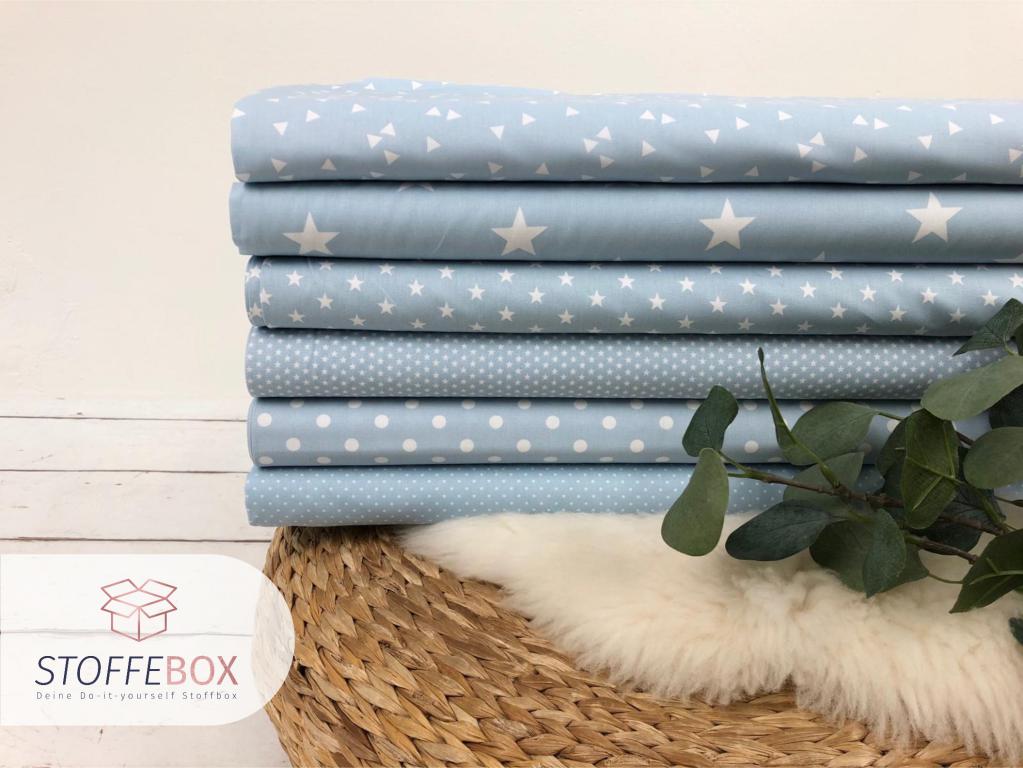 Webware/Baumwolle Öko-Tex-100 große weiße Sterne (hellblau