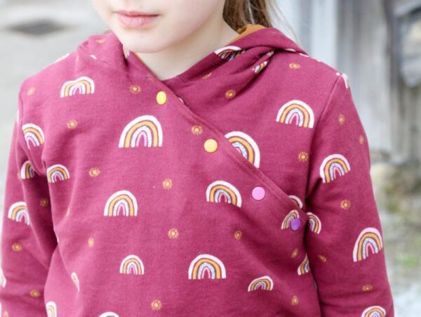 Bio - angerauter Soft Sweat - Regenbögen Boho (beere) – Bild 6