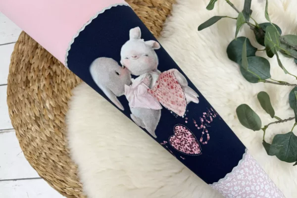 Schultüte mit Namen – Katze, Hasen oder Polarbär altrosa, dunkelblau (70cm, 85cm) – Bild 5