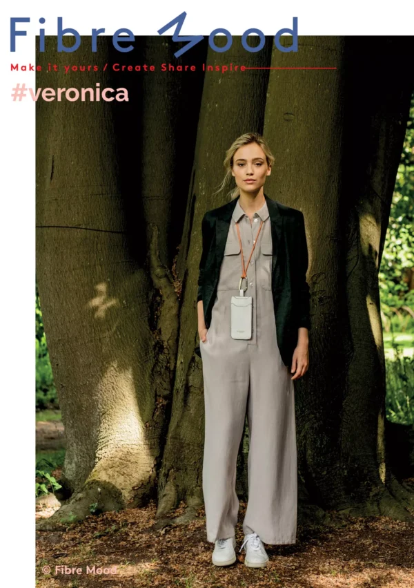 Tragebild Fibre Mood 20 Veronica aus Leinen Viskose Mix in der farbe pastell flieder