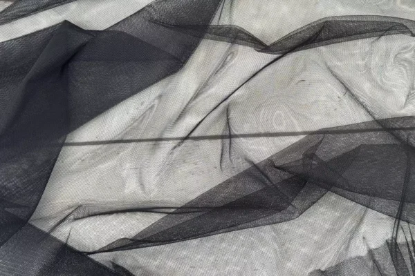 SOFT Tüll in schwarz