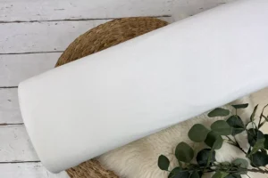 Elastischer Feincord Stoff aus Baumwolle in ecru