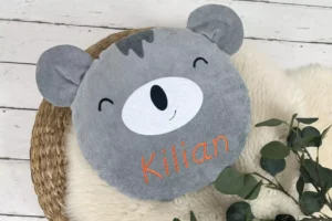 rundes Kissen mit Namen für Kinder mit Koala Gesicht