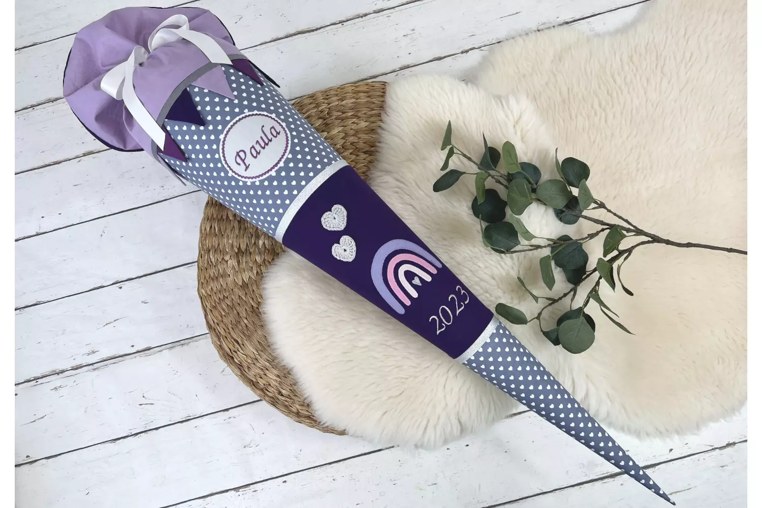Schultüte mit Namen - Regenbogen lila, grau (70cm, 85cm, 35cm) - optional  mit Kissen - StoffeBox.de - Stoffe und handgemachte Geschenkartikel kaufen