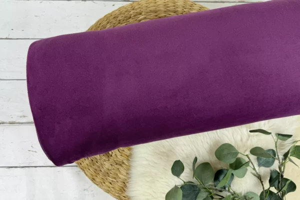 Kuschelweicher Baumwollfleece Stoff in der Uni Farbe beere