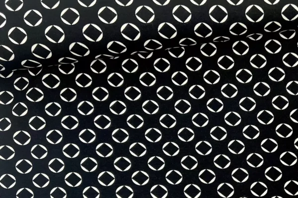 elastischer Viskosejersey Stoff mit Leoprint in rost. Ein perfekter Stoff zum nächen von Damenkleider und Blusen.