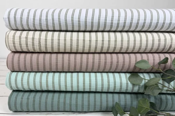 Musselin Stoff gemustert mit Streifen